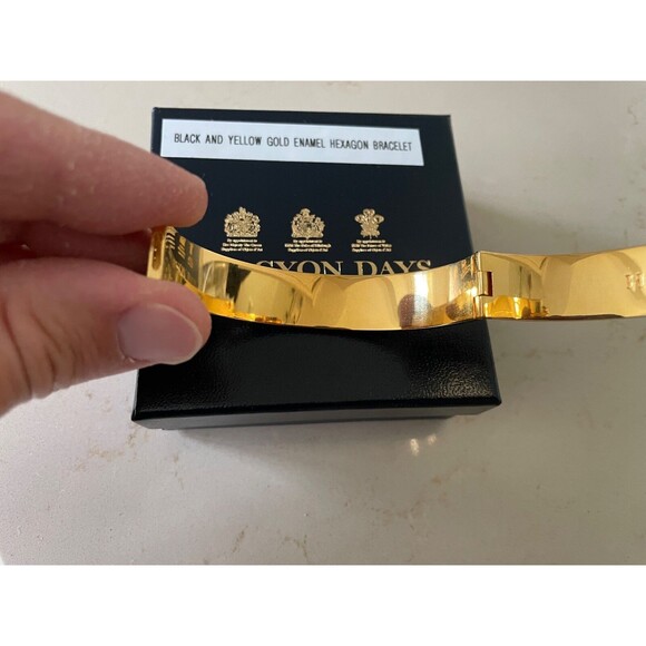 Halcyon Days Black Enamel/Yellow Gold Plated Hexagon Hinged Bangle Bracelet - Picture 5 of 8